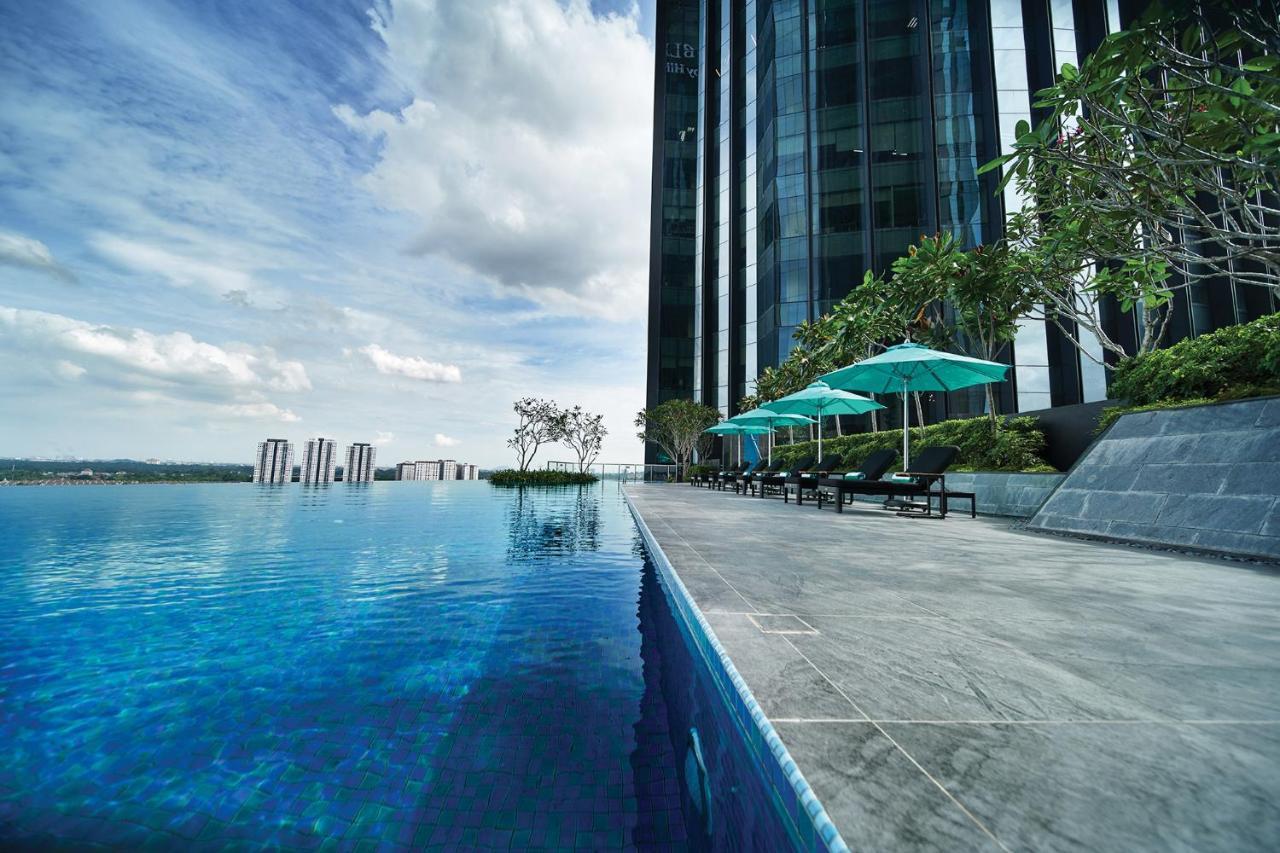 Doubletree By Hilton Shah Alam I-City Exterior foto